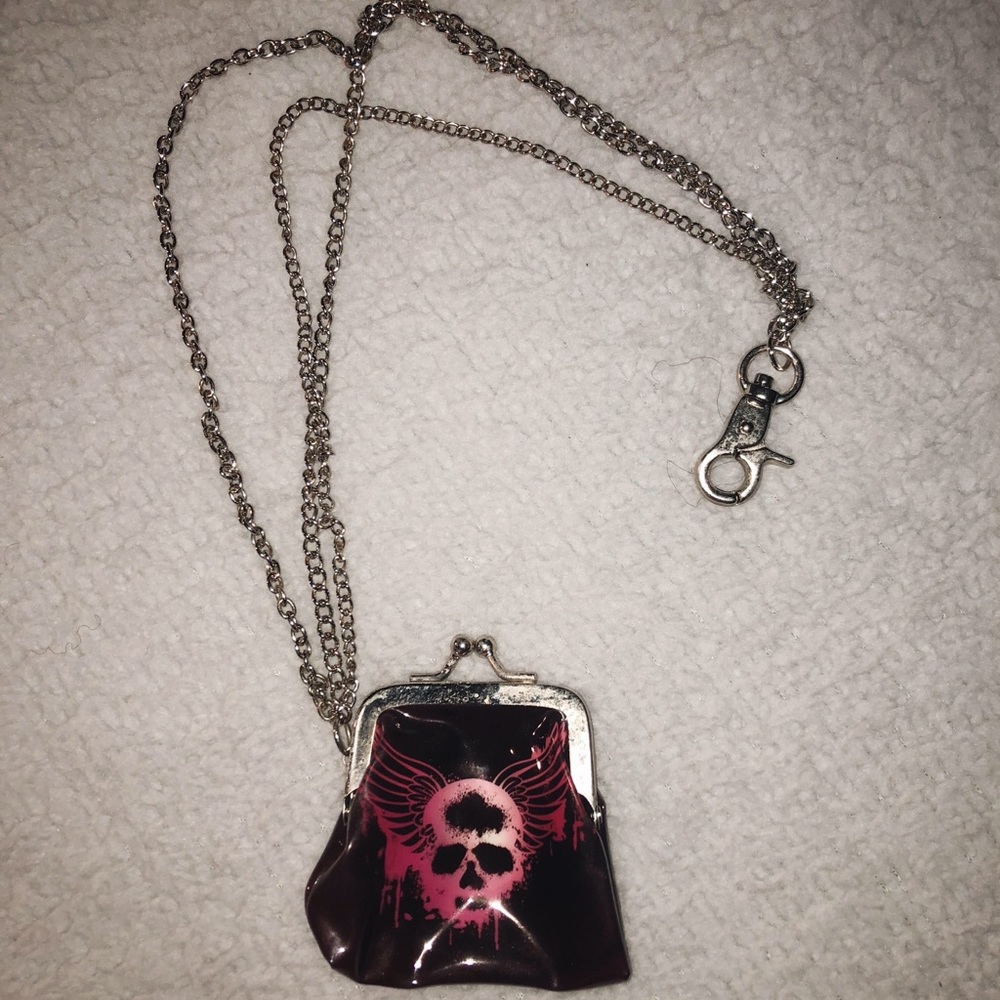 change purse with chain
